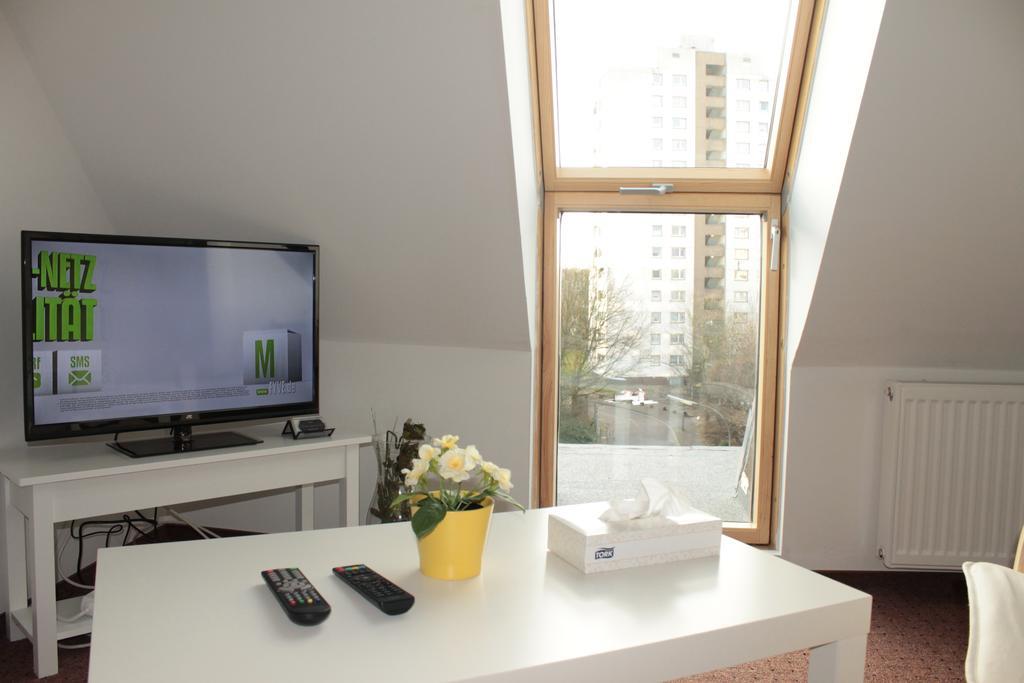 Kln Apartments Cologne Room photo